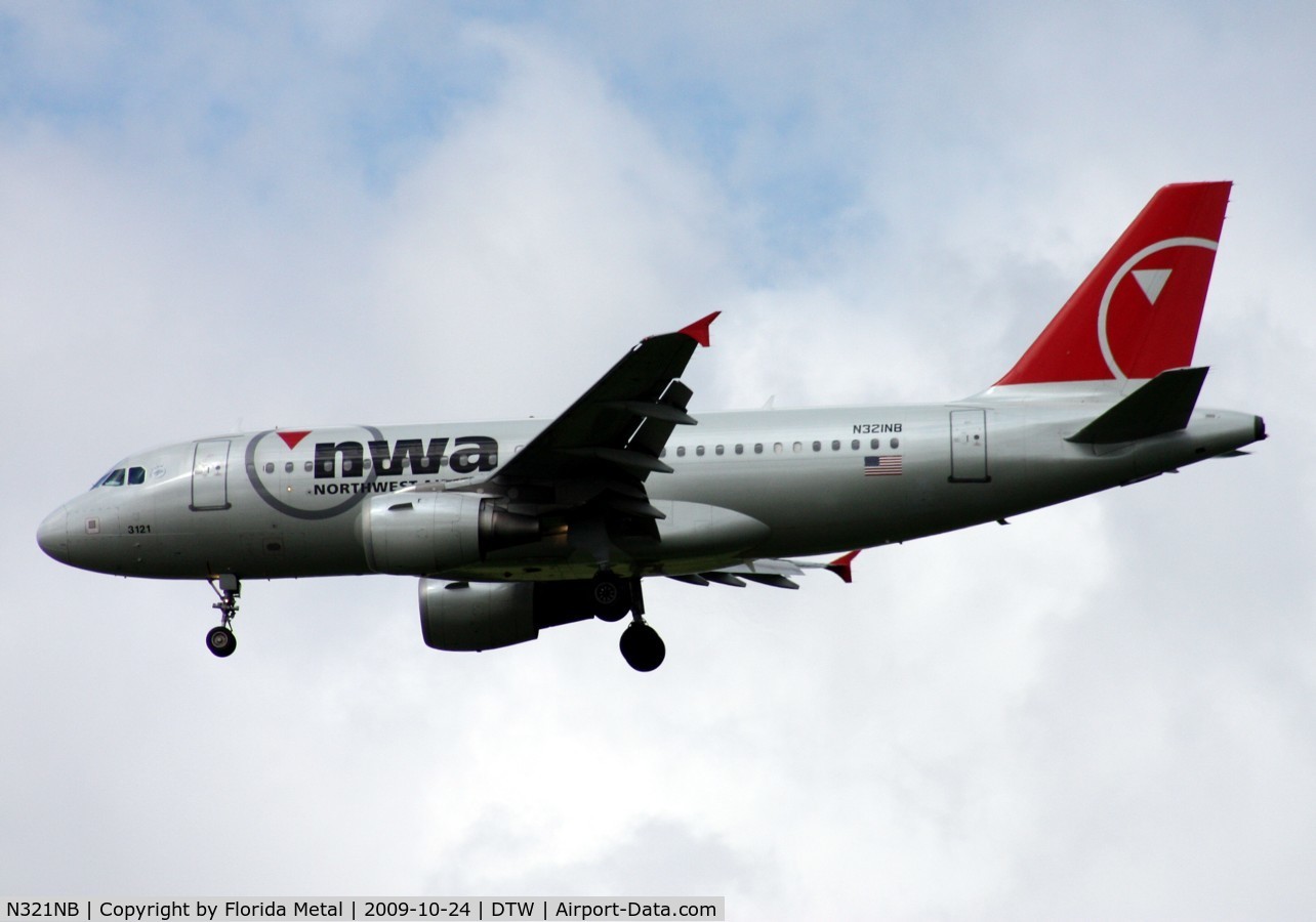 N321NB, 2001 Airbus A319-114 C/N 1414, Northwest A319