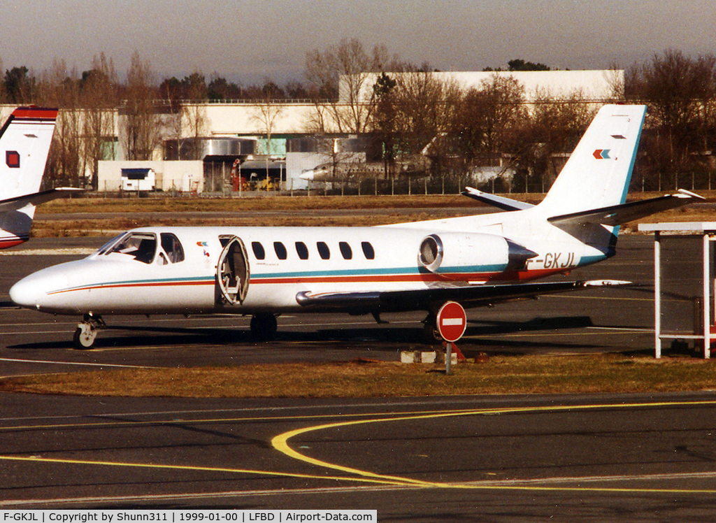 F-GKJL, Cessna 560 Citation V C/N 560-0093, Parked at the General Aviation area...