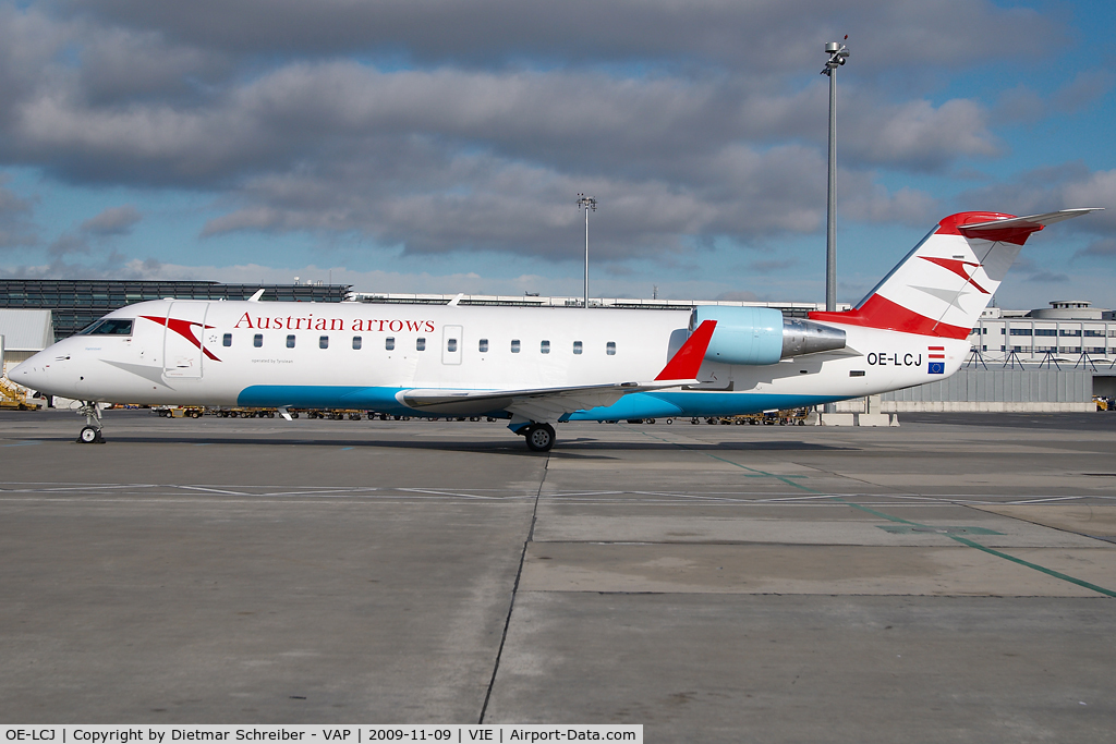 OE-LCJ, 1996 Canadair CRJ-200LR (CL-600-2B19) C/N 7142, Austrian Arrows Regionaljet