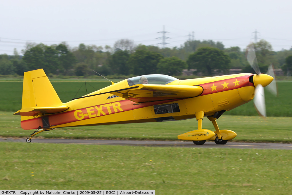 G-EXTR, 1990 Extra EA-260 C/N 004, Extra EA-260. At Vintage & Veterans Day, Sherburn-in-Elmet, 2009.