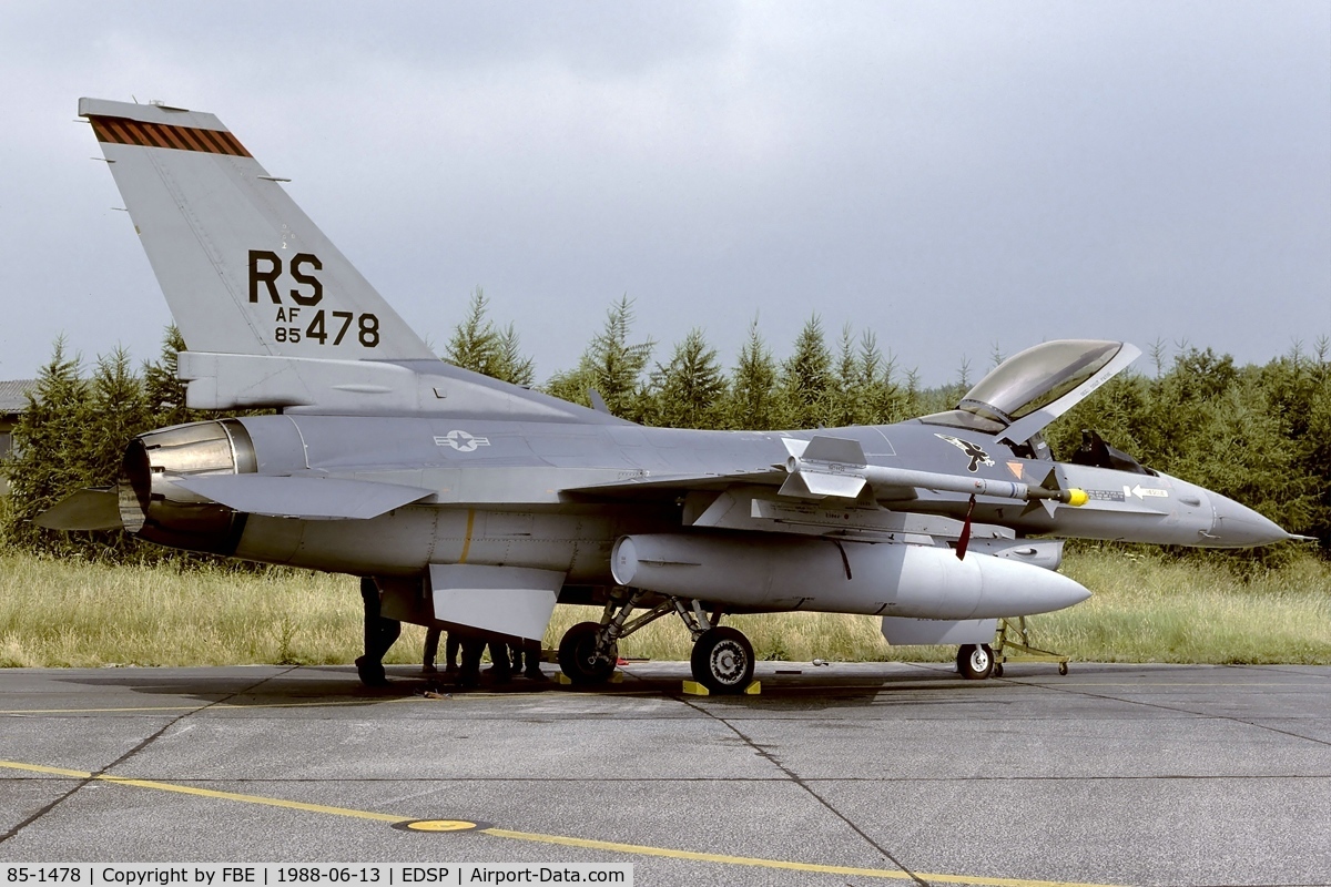 85-1478, 1985 General Dynamics F-16C Fighting Falcon C/N 5C-258, 86th TFW, 526th TFS F-16C visiting Luftwaffe Fliegerhorst Pferdsfeld