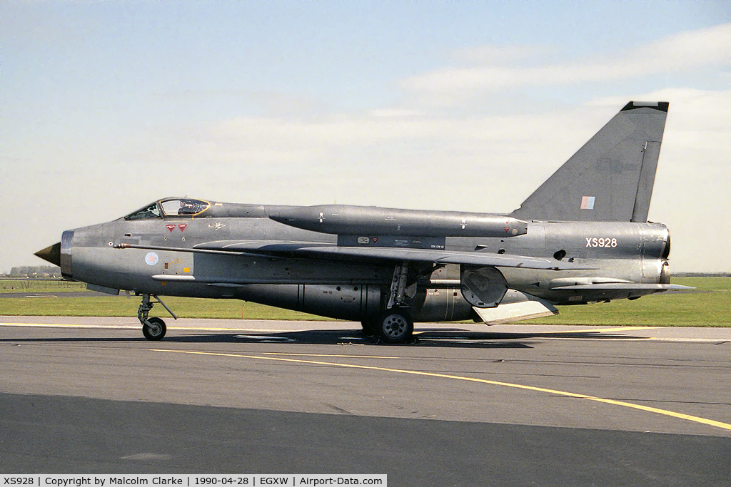 XS928, English Electric Lightning F.6 C/N 95261, English Electric Lightning F6 at RAF Waddington's Photocall 1990