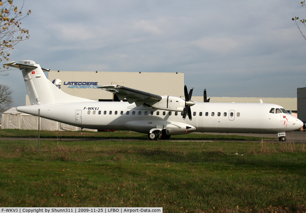 F-WKVJ, 1992 ATR 72-202 C/N 341, Ex. VN-B204