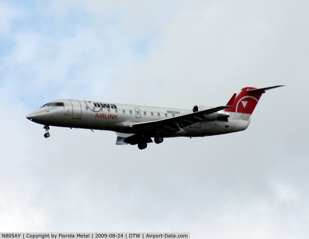 N805AY, 2005 Bombardier CRJ-200LR (CL-600-2B19) C/N 8005, Northwest Airlink CRJ-200