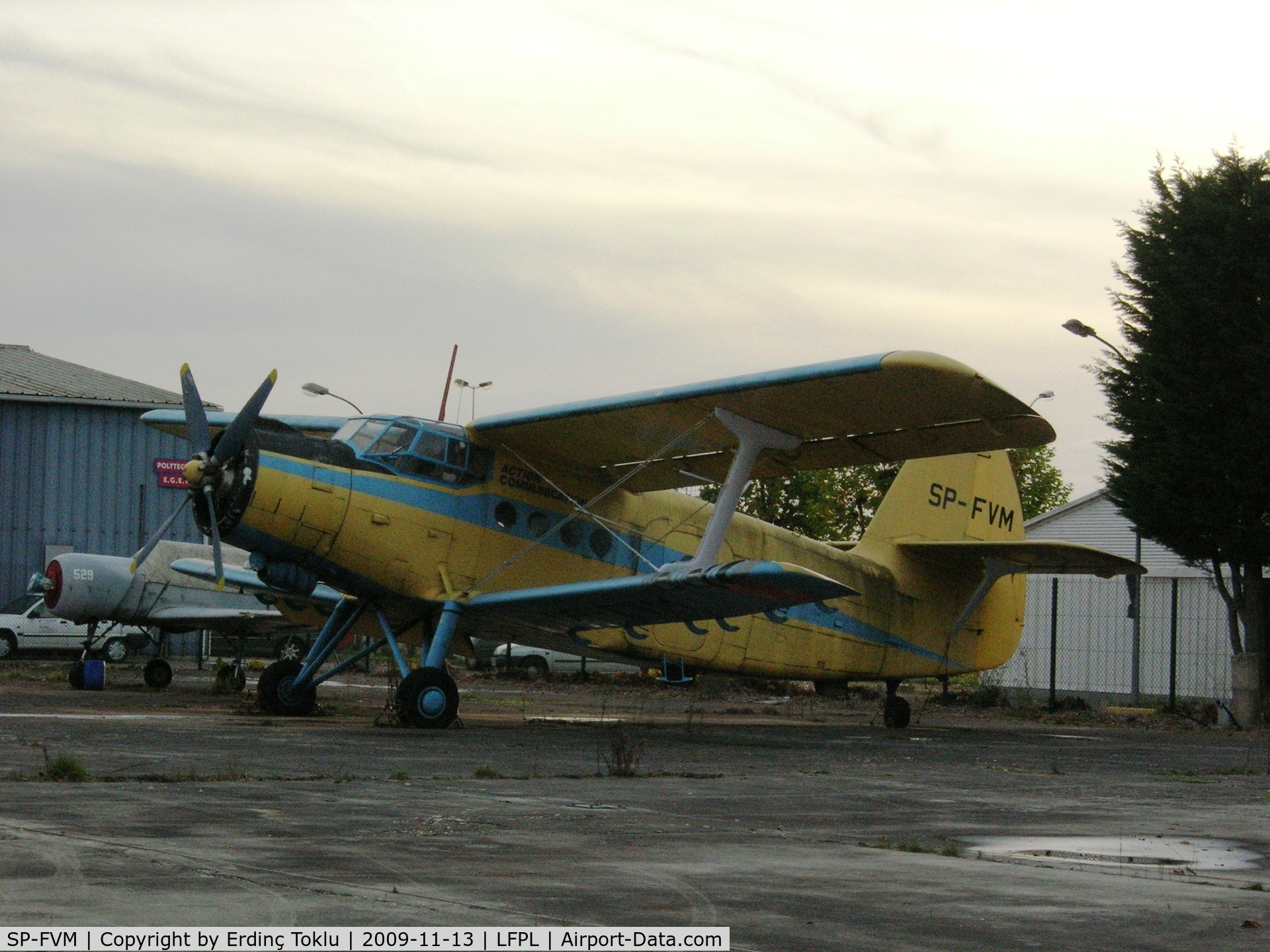 SP-FVM, Antonov An-2 C/N 1G188-35, Seen at Lognes-Emerainville
