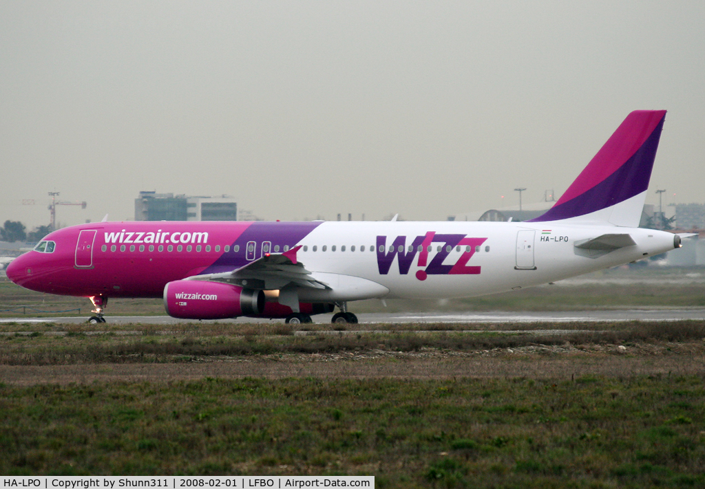 HA-LPO, 2008 Airbus A320-232 C/N 3384, Delivery day...