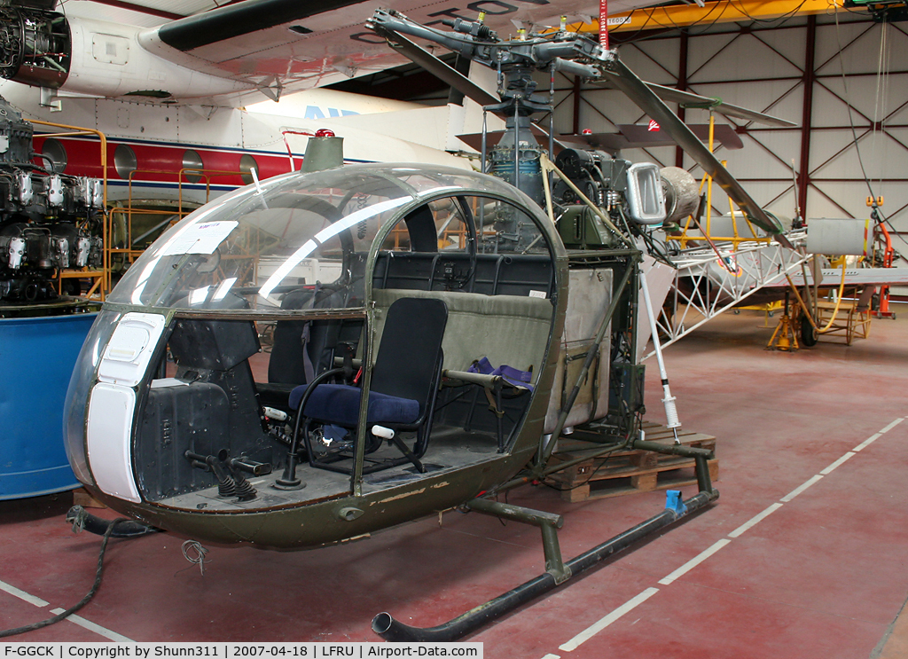 F-GGCK, Sud SE-3130 Alouette II C/N 1235/M139, Used as an instructional airframe in Lycee Tristan Corbiere...