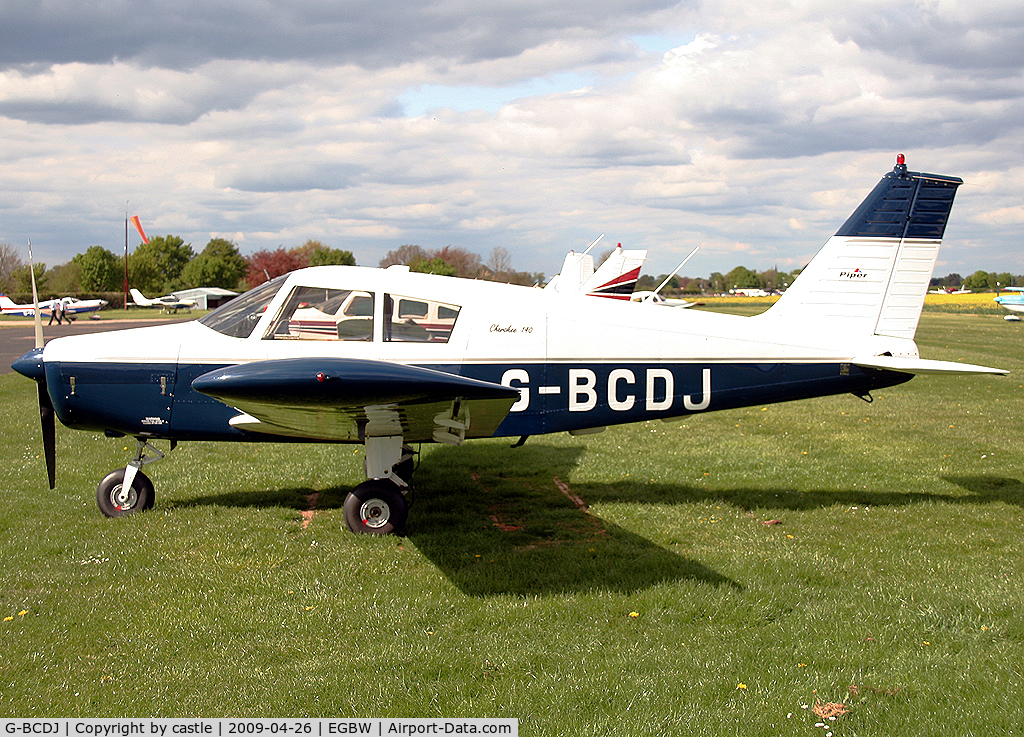 G-BCDJ, 1968 Piper PA-28-140 Cherokee C/N 28-24276, seen @ Wellesbourne Mountford