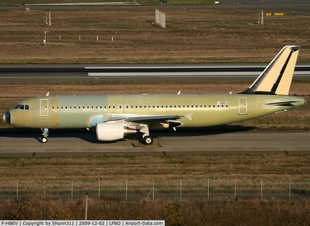 F-HBEV, 2009 Airbus A320-214 C/N 3952, Delivery for CCM... Iberia ntu...