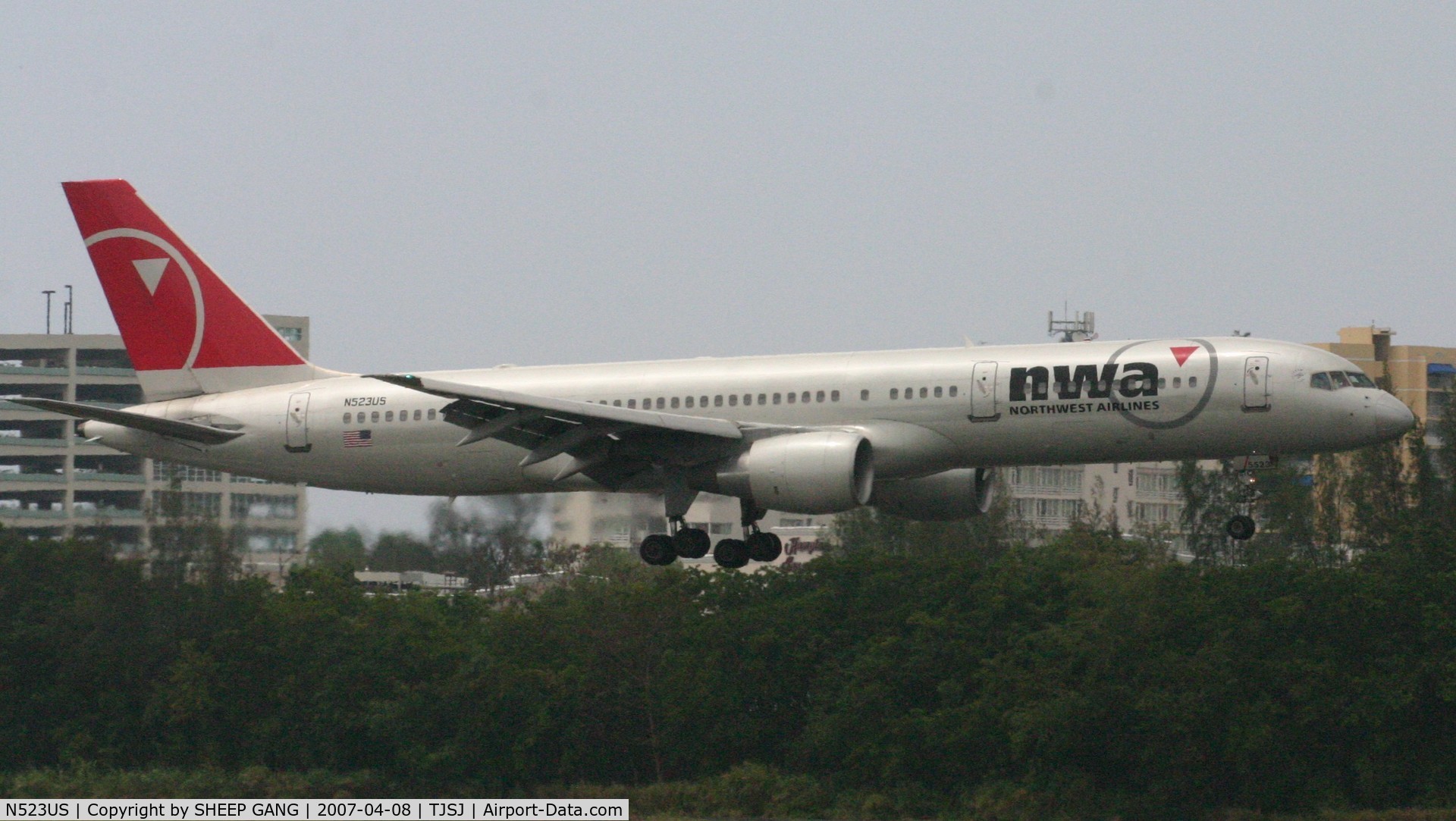 N523US, 1987 Boeing 757-251 C/N 23617, NWA landing at TJSJ