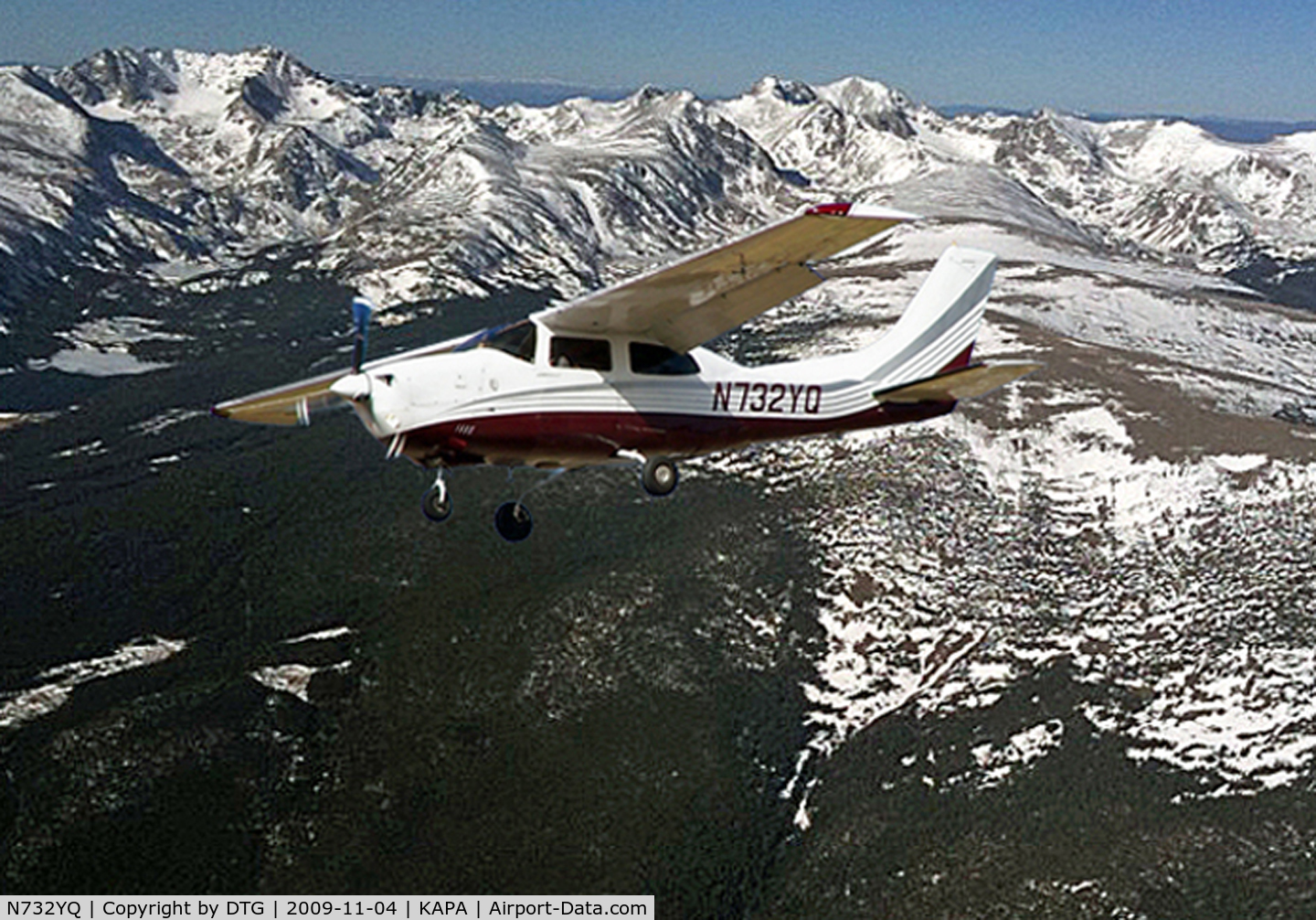 N732YQ, 1977 Cessna T210M Turbo Centurion C/N 21061884, In flight over the Rockies