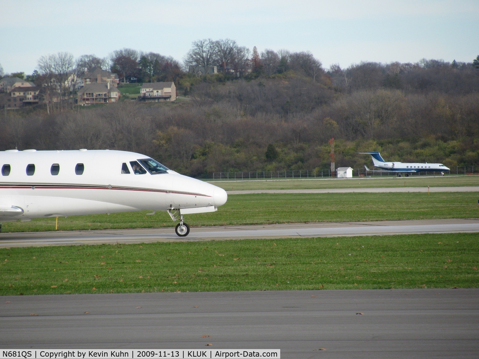 N681QS, 2001 Cessna 560XL Citation Excel C/N 560-5181, 'racing' P&G Gulfstream N5PG