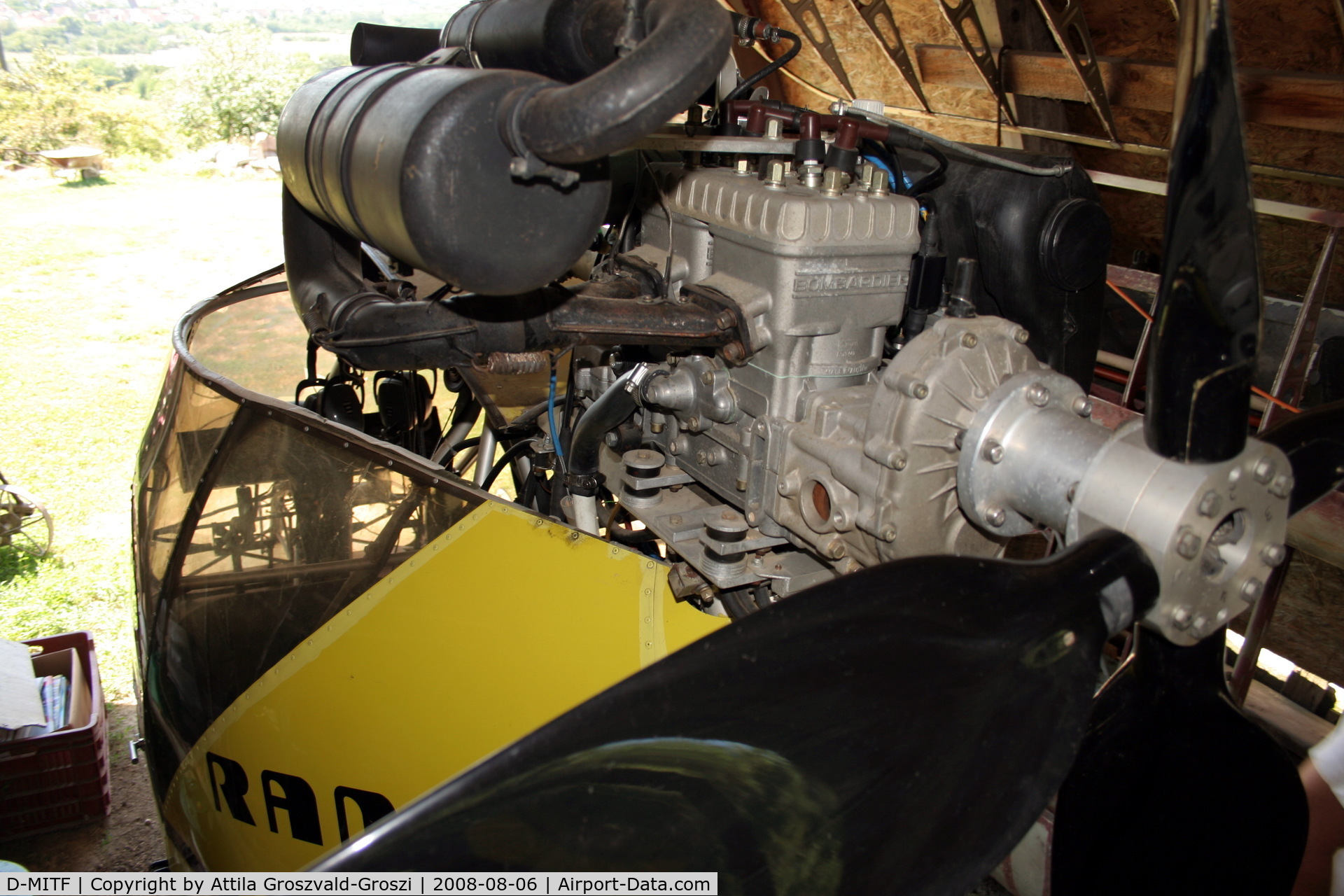 D-MITF, 2001 Rans S-12 Airaile C/N 0192168, Szentendre, on the yard of a private house. Bombardier engine.