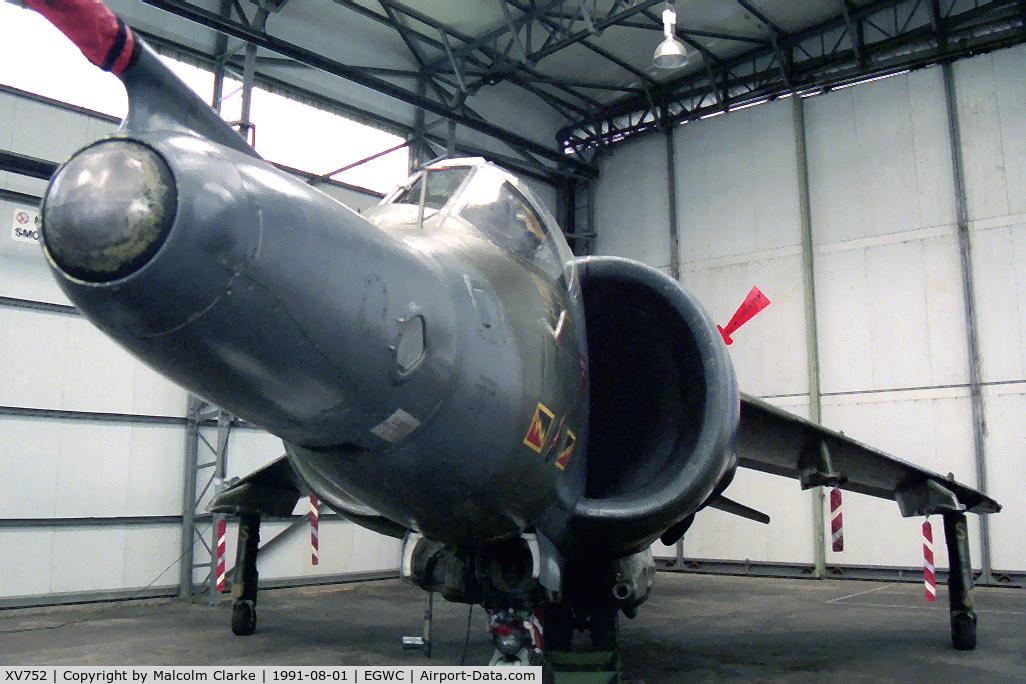 XV752, 1969 Hawker Siddeley Harrier GR.3 C/N 712015, Hawker Siddeley Harrier GR3 at The Aerospace Museum, RAF Cosford in 1991.