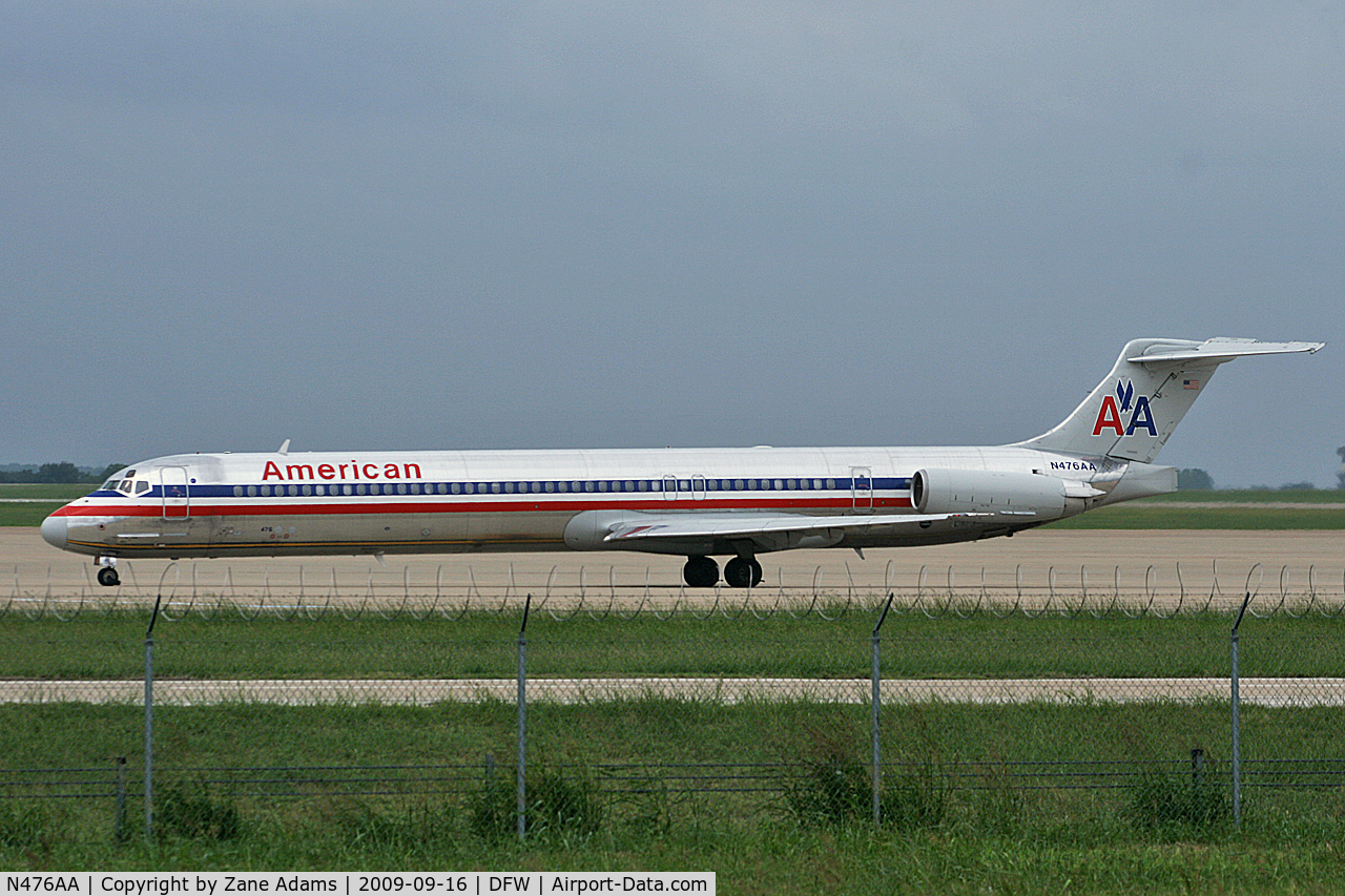 N476AA, 1988 McDonnell Douglas MD-82 (DC-9-82) C/N 49651, American Airlines at DFW