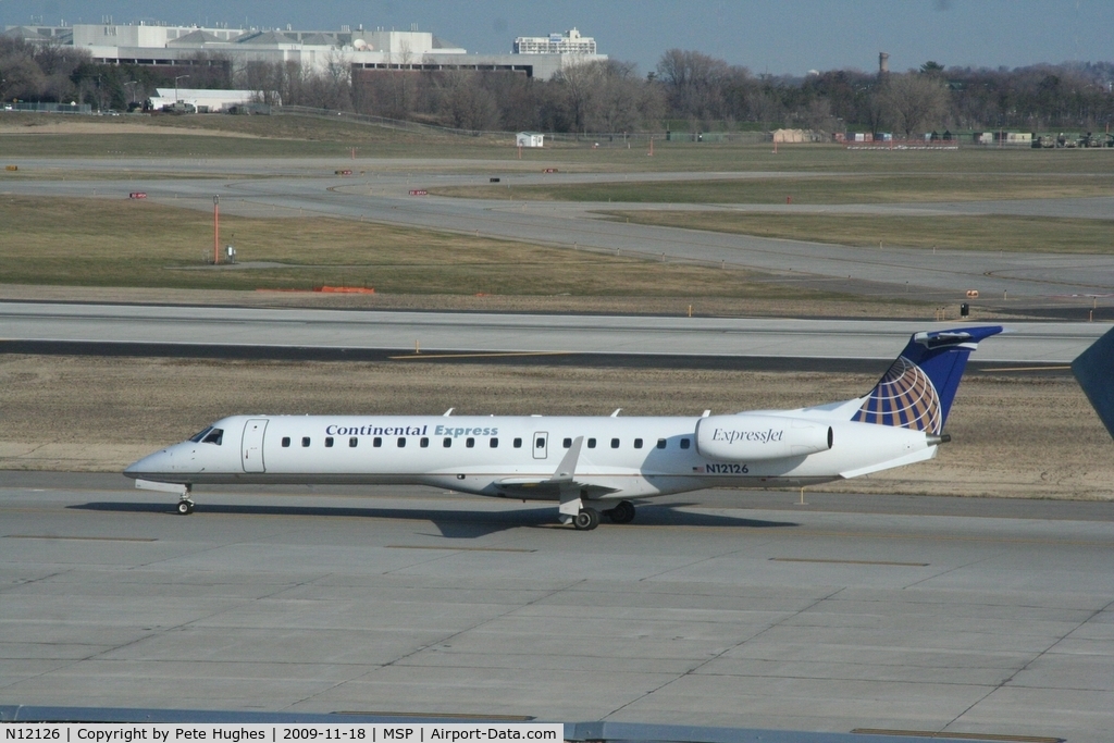 N12126, 2003 Embraer ERJ-145XR (EMB-145XR) C/N 145693, arriving at MSP
