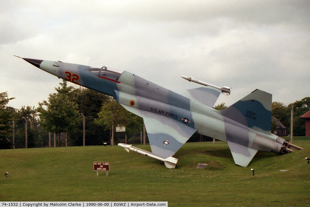 74-1532, Northrop F-5E Tiger II (replica) C/N None, Northrop F-5E Tiger II at RAF Alconbury in 1992.