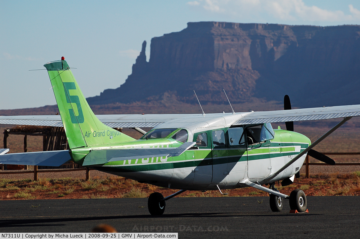 N7311U, 1977 Cessna T207A Turbo Stationair 7 C/N 20700395, At Monument Valley