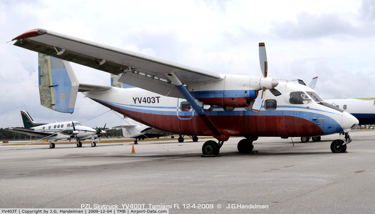 YV403T, 1990 PZL-Mielec An-28 C/N 1AJ007-02, Skytruck under an overcast at Tamiami