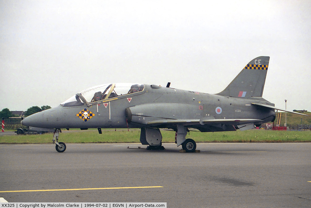 XX325, 1980 Hawker Siddeley Hawk T.1 C/N 169/312150, British Aerospace Hawk T1 at RAF Brize Norton's Photocall 94.