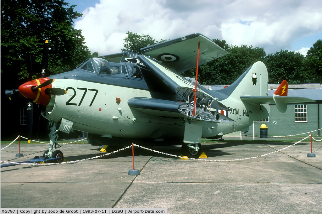 XG797, Fairey Gannet ECM.6 C/N F9365, This Gannet ECM.6 was one of the aircraft parked outside due to hangar maintenance.