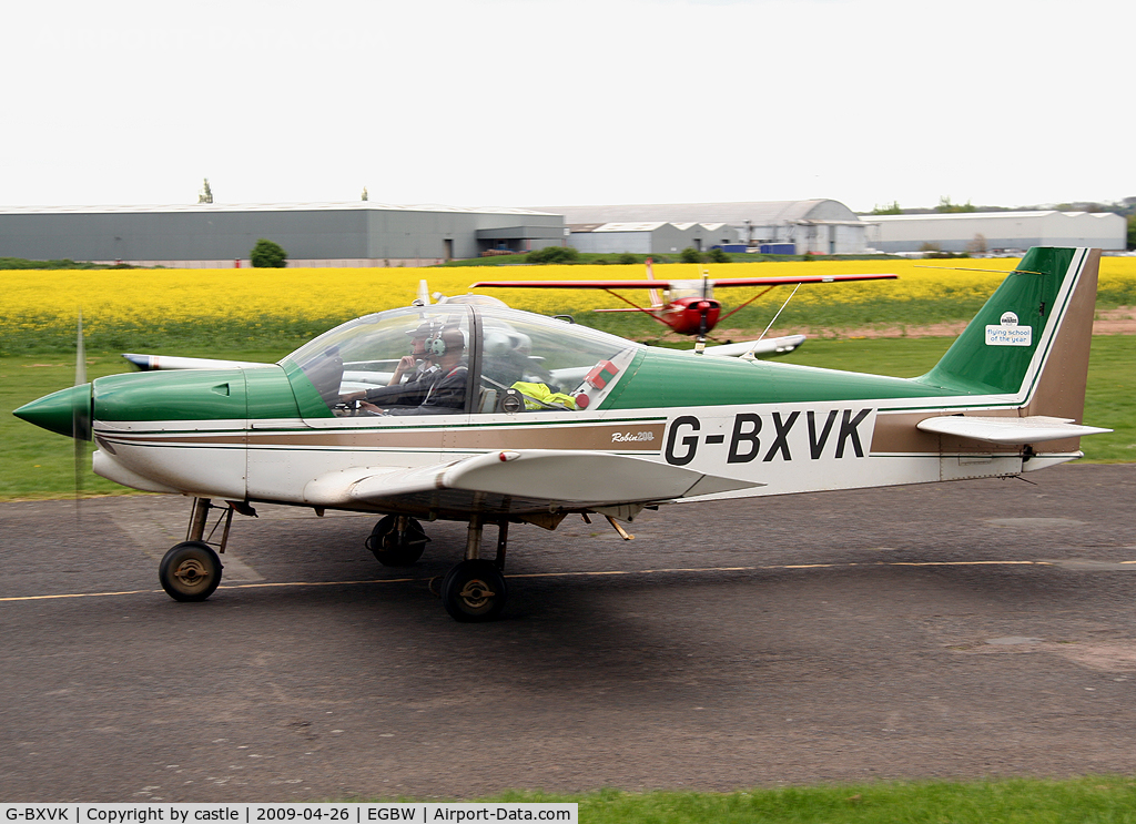 G-BXVK, 1998 Robin HR-200-120B C/N 326, seen @ Wellesbourne Mountford
