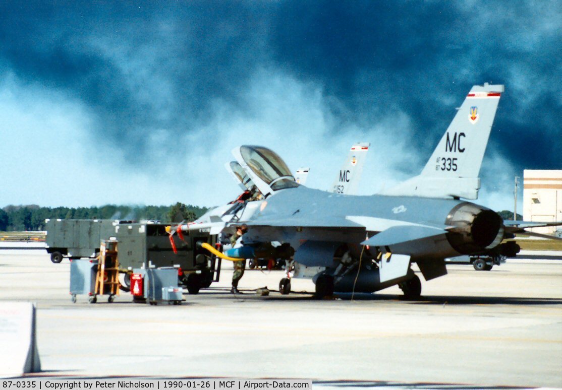87-0335, 1987 General Dynamics F-16C Fighting Falcon C/N 5C-596, F-16C Falcon of 63rd Tactical Fighter Training Squadron/56th Tactical Training Wing at MacDill AFB in January 1990.