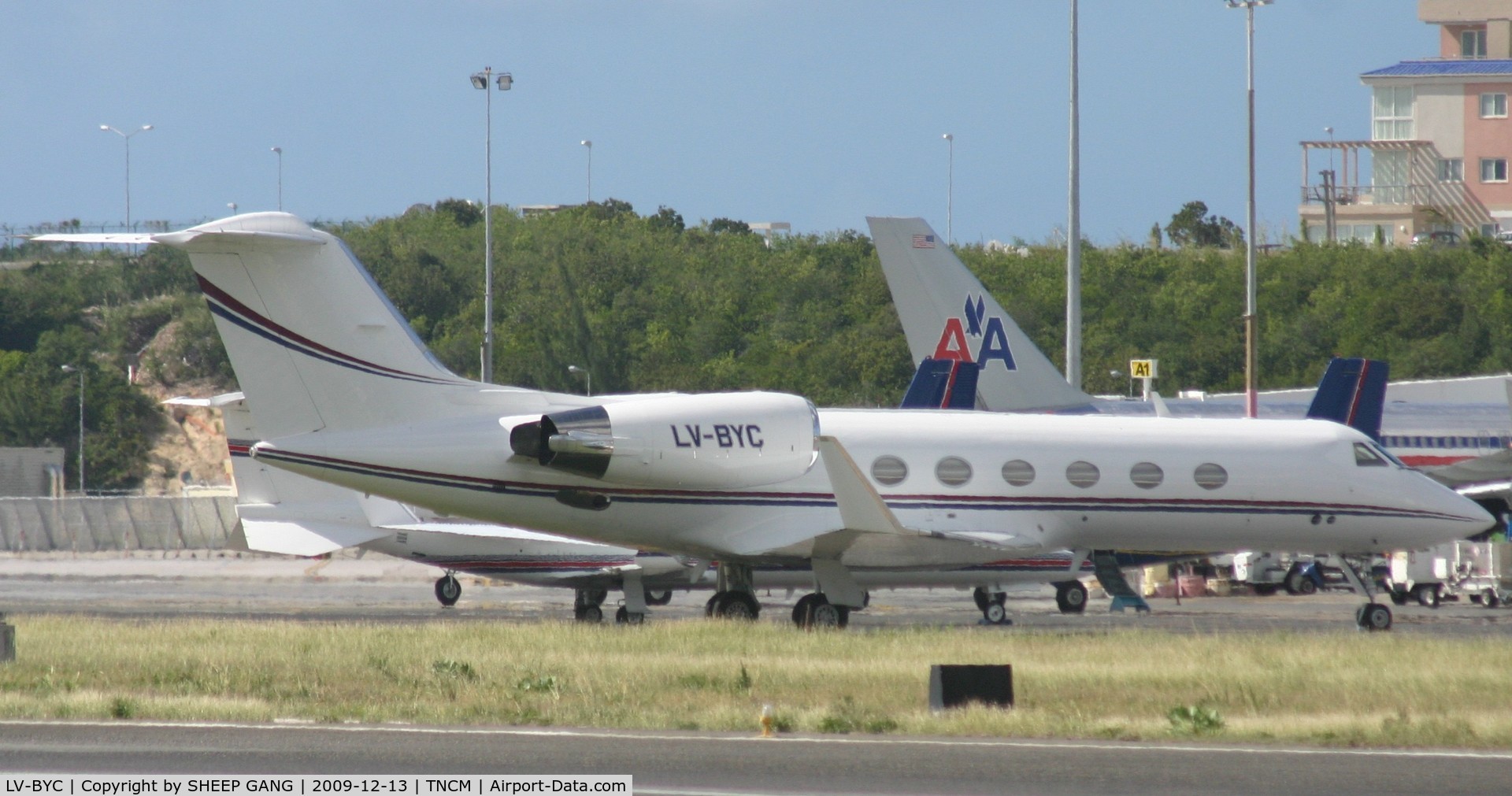 LV-BYC, 1990 Gulfstream Aerospace G-IV C/N 1145, LV-BYC park at the private ramp