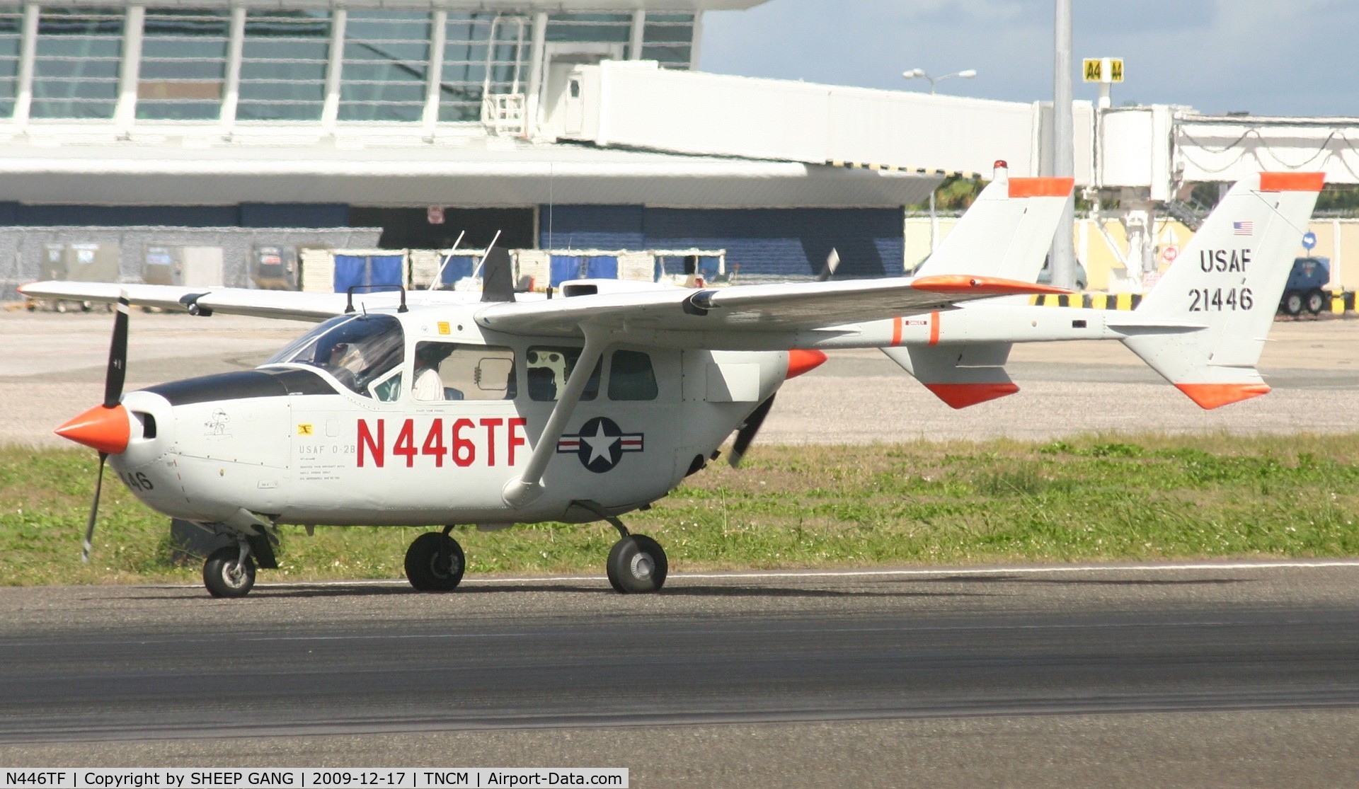 N446TF, Cessna 337A Super Skymaster C/N 337-0454, N446TF close up