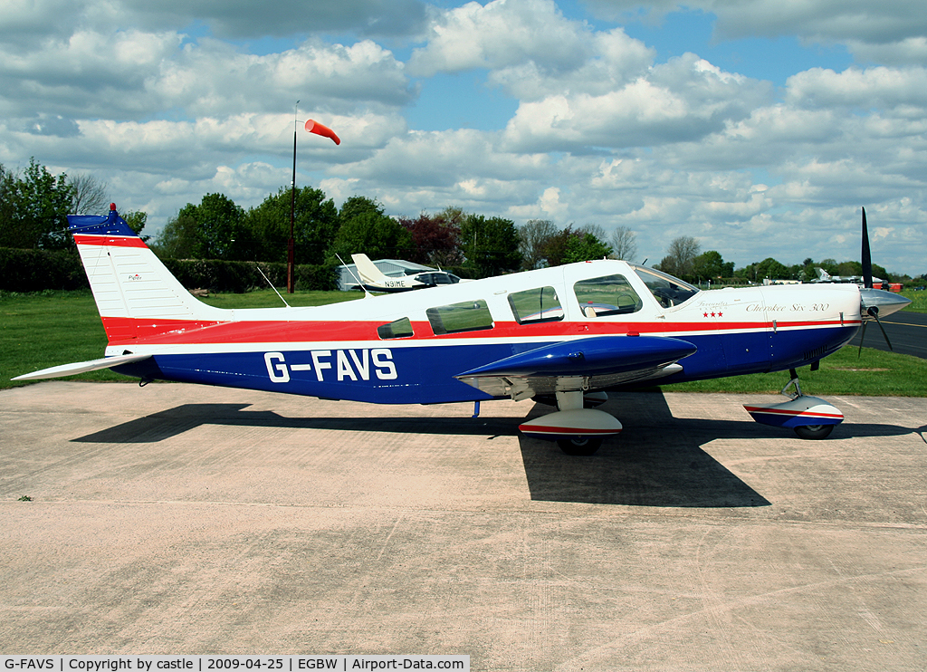 G-FAVS, 1975 Piper PA-32-300 Cherokee Six Cherokee Six C/N 32-7540091, seen @ Wellesbourne Mountford