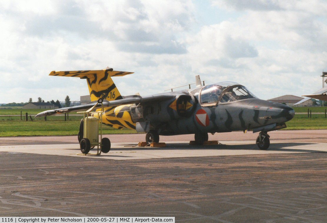 1116, Saab 105OE C/N 105416, Saab 105OE of FLRegt III Austrian Air Force on display at the Mildenhall Air Fete of 2000.