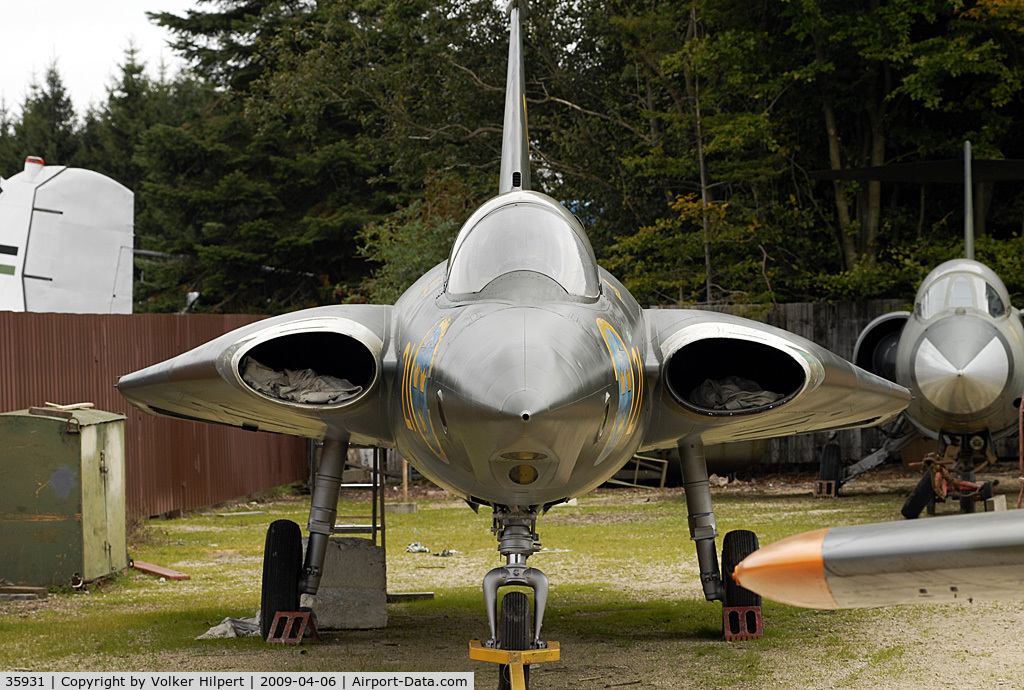 35931, Saab S-35E Draken C/N 35-931, at Hermeskeil