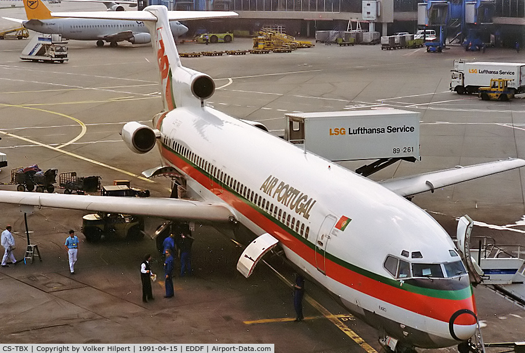 CS-TBX, 1980 Boeing 727-282 C/N 21950, picture scan