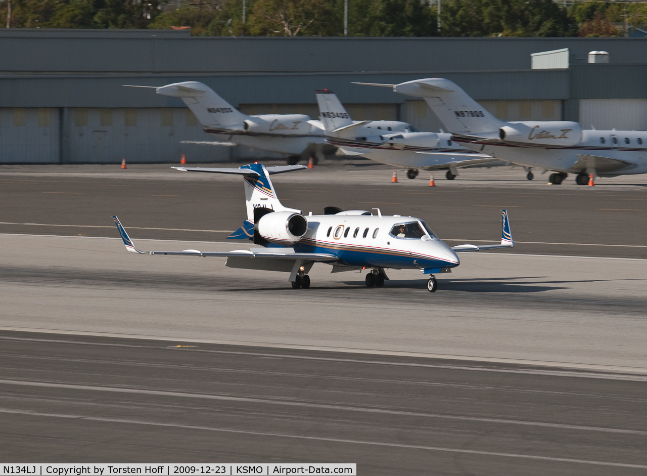 N134LJ, 1997 Learjet Inc 31A C/N 31-134, N134LJ arriving on RWY 03