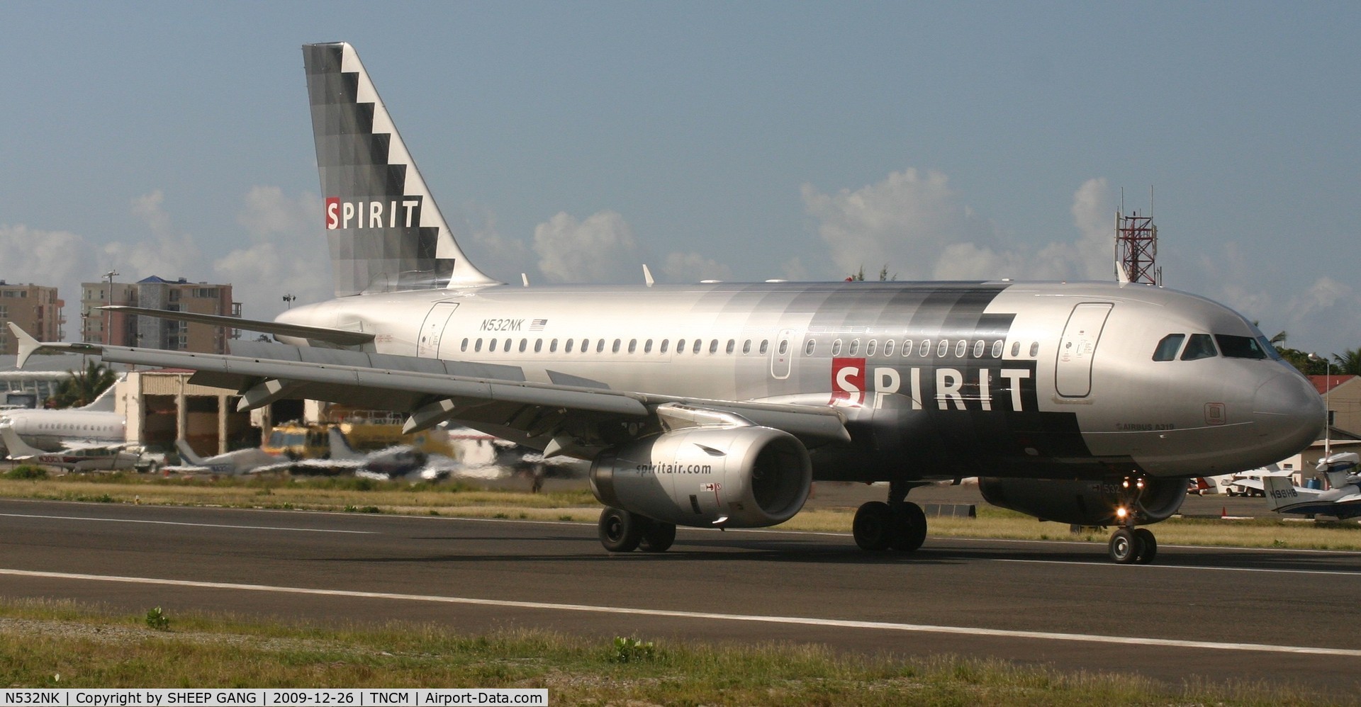 N532NK, 2007 Airbus A319-132 C/N 3165, Spirit wings just landed at tncm