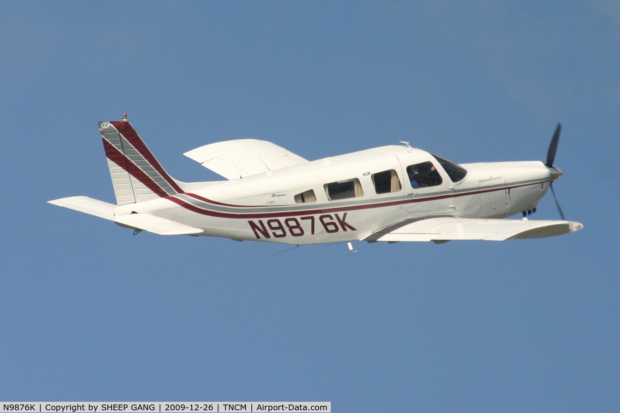 N9876K, Piper PA-32R-300 Cherokee Lance C/N 32R-7880038, N9876K just after take off from TNCM