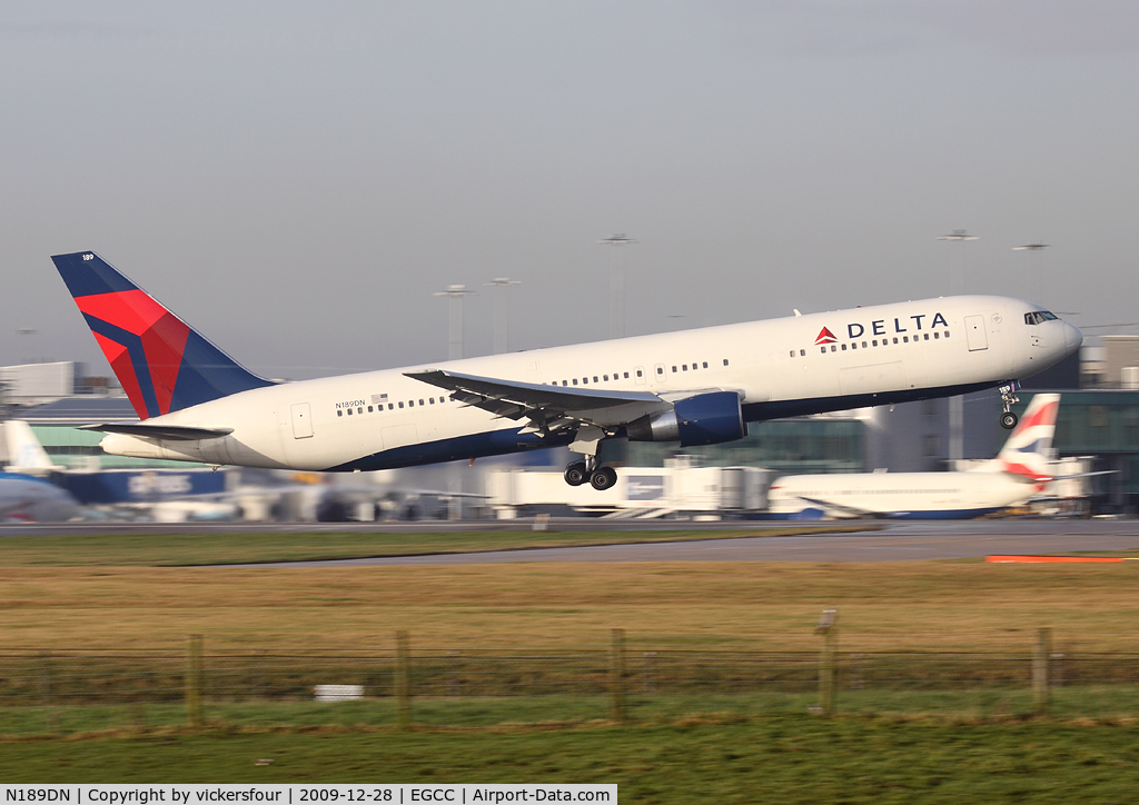 N189DN, 1996 Boeing 767-332 C/N 25990, Delta Airlines