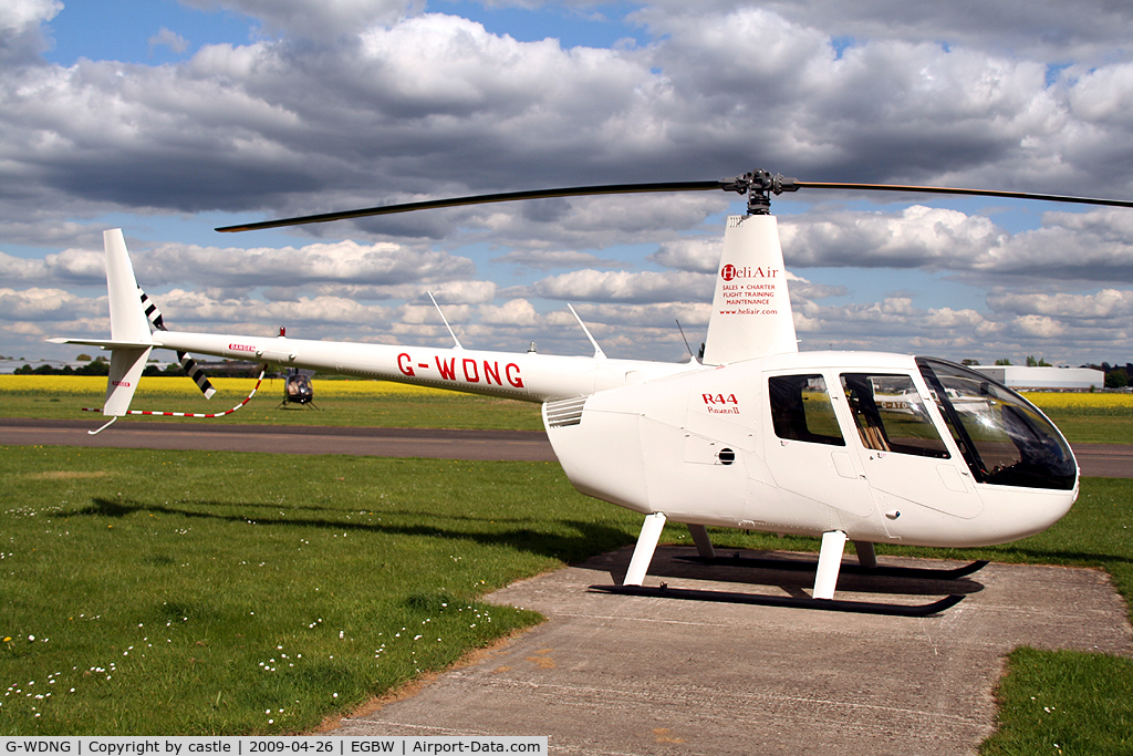 G-WDNG, 2009 Robinson R44 II C/N 12651, seen @ Wellesbourne Mountford