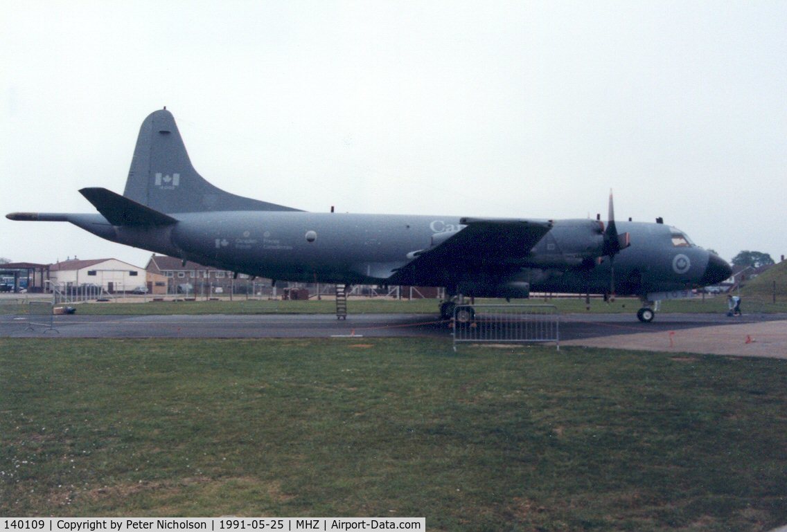 140109, Lockheed CP-140 Aurora C/N 285B-5711, CP-140 Aurora of Greenwood Wing of the Canadian Forces on display at the 1991 RAF Mildenhall Air Fete.