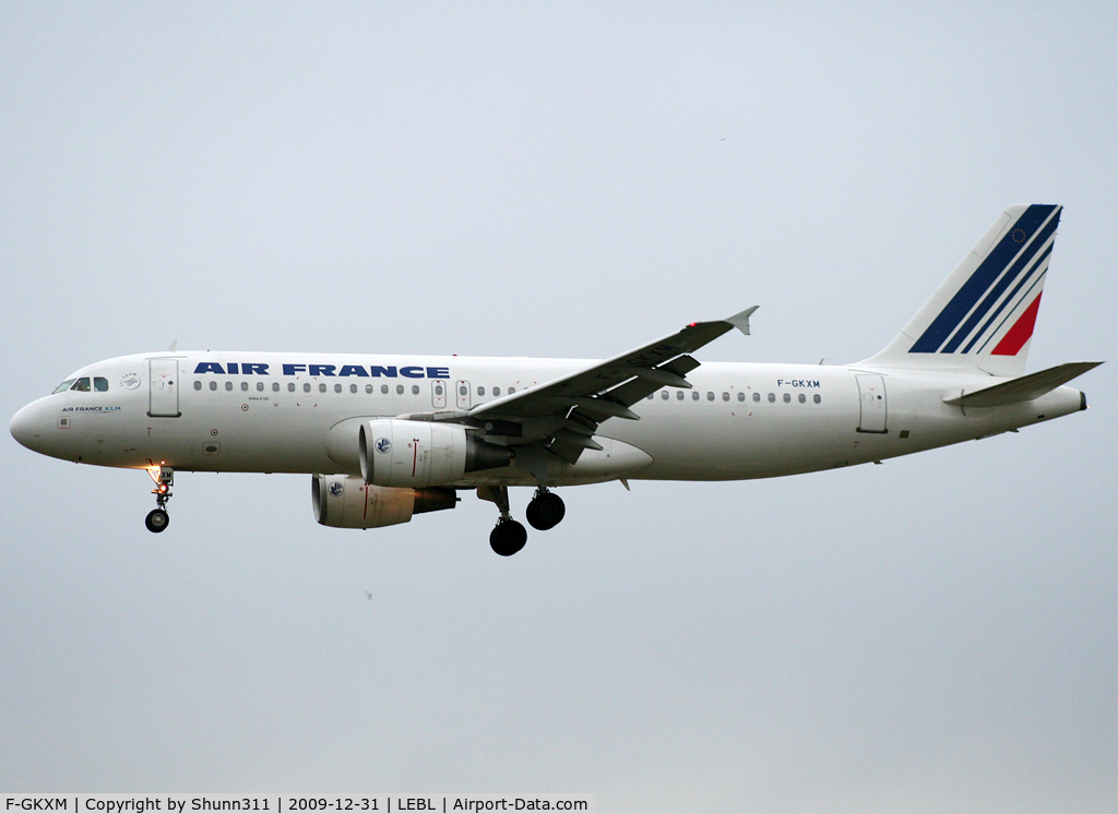 F-GKXM, 2006 Airbus A320-214 C/N 2721, Landing rwy 25R