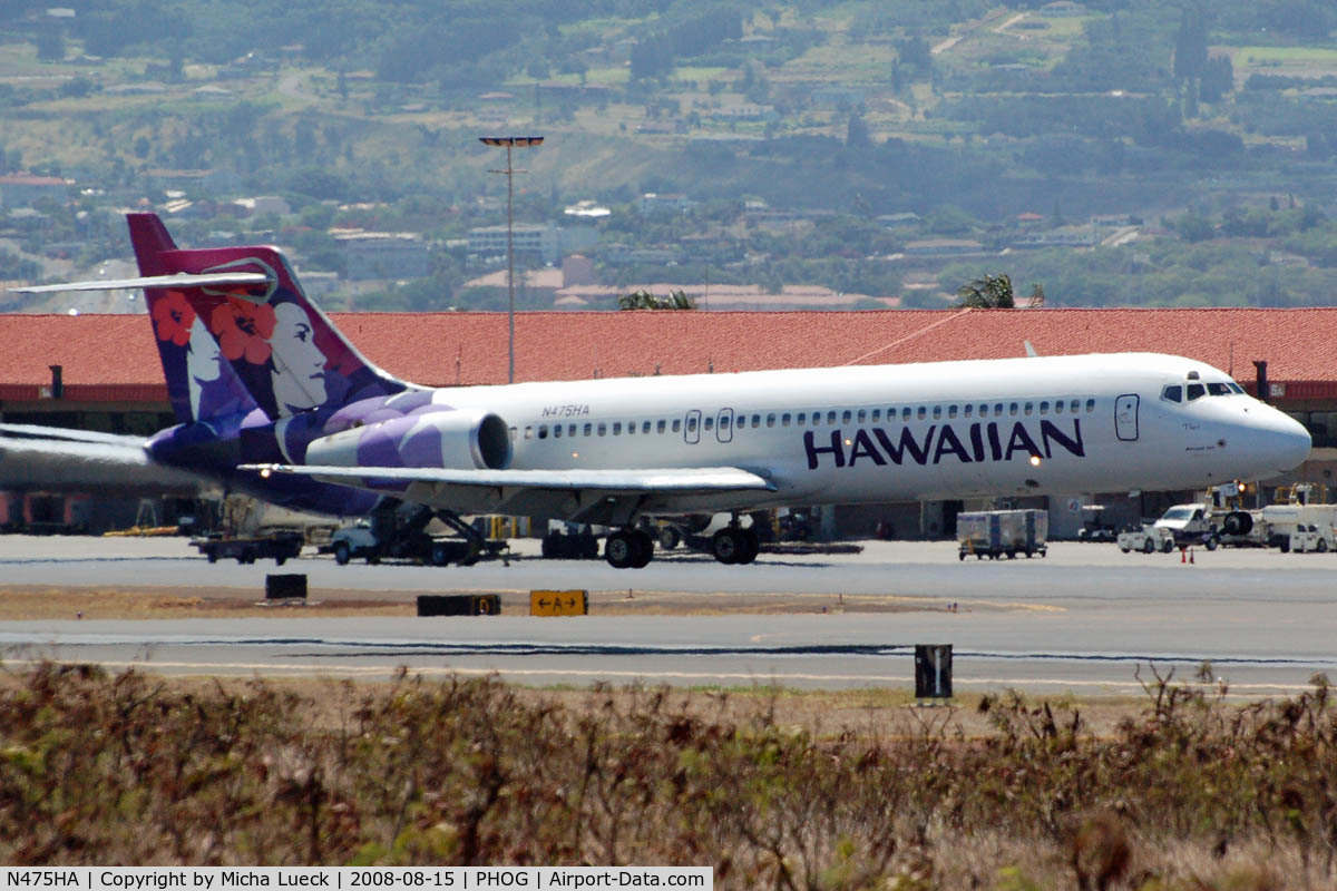 N475HA, 2001 Boeing 717-200 C/N 55121, At Maui