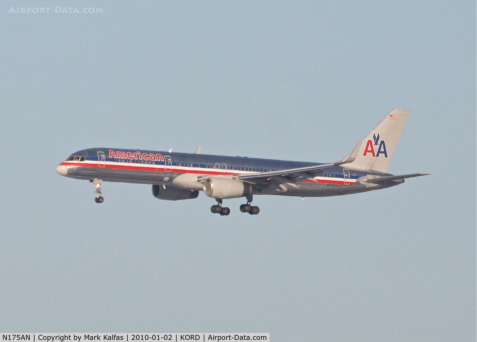 N175AN, 2001 Boeing 757-223 C/N 32394, American Airlines Boeing 757-223, AAL1763, arriving 27L KORD from KMIA.