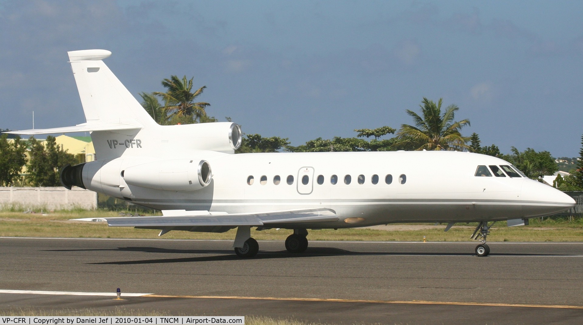 VP-CFR, 2004 Dassault Falcon 900EX C/N 134, VP-CFR just landed at TNCM