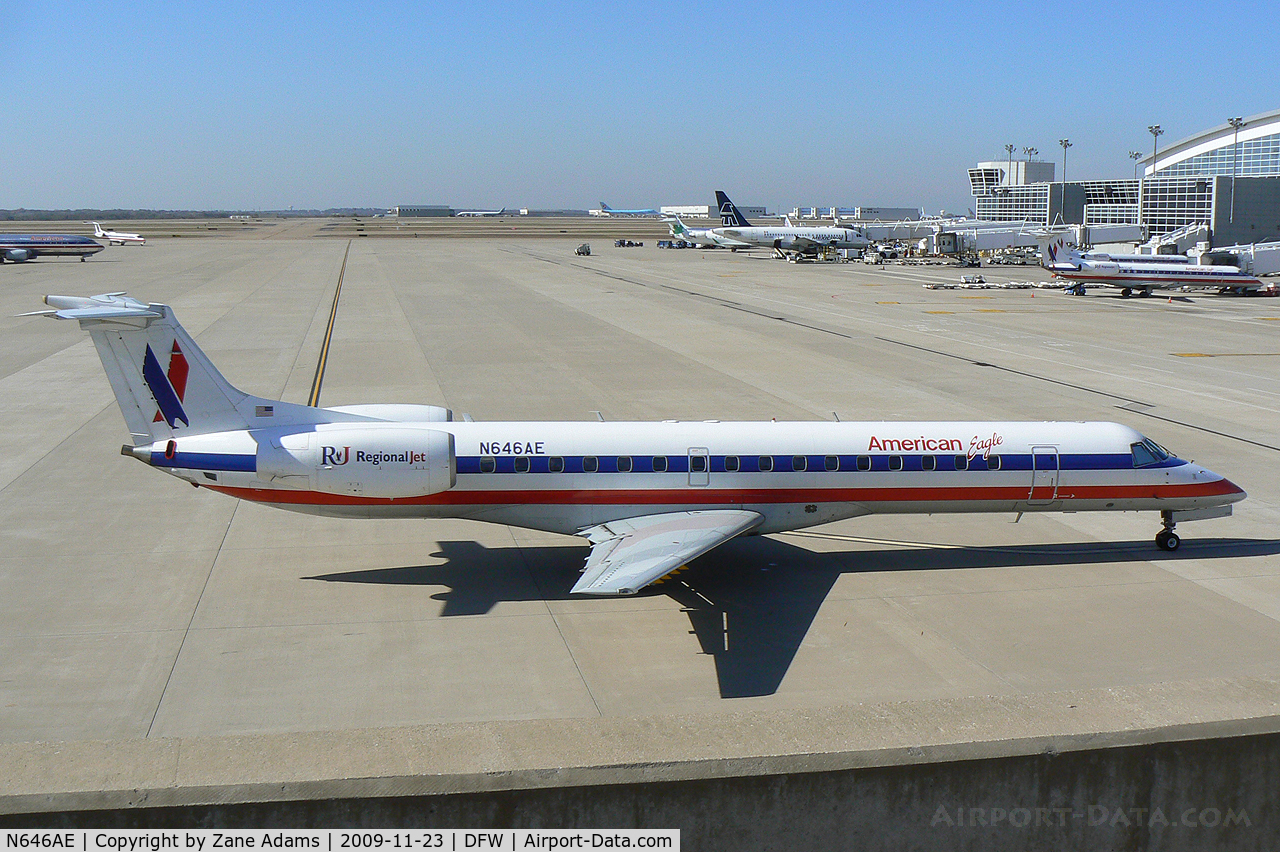N646AE, 2000 Embraer ERJ-145LR (EMB-145LR) C/N 145213, American Eagle at DFW
