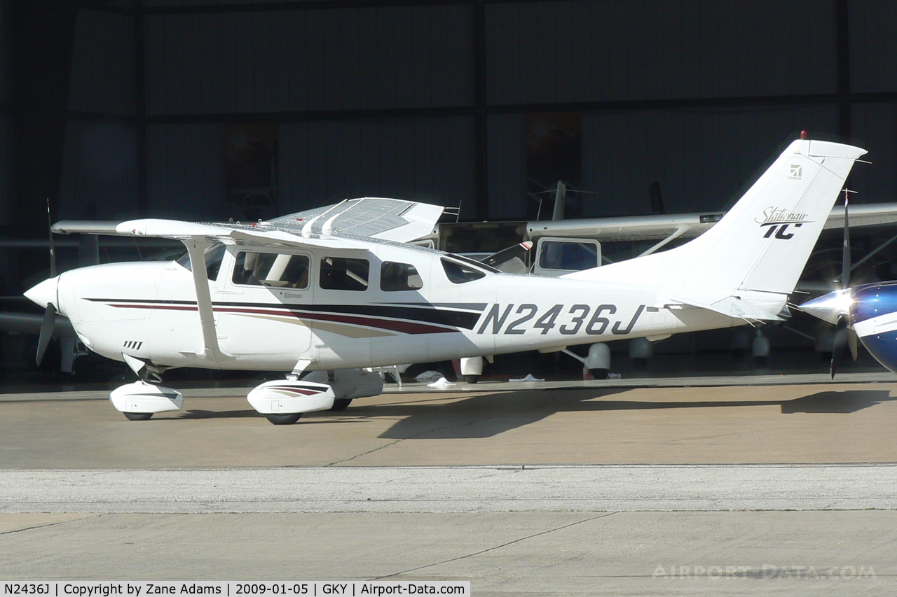 N2436J, 1999 Cessna T206H Turbo Stationair C/N T20608138, At Arlington Municipal