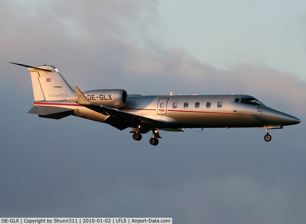 OE-GLX, 2007 Learjet 60 C/N 60-332, Landing rwy 09