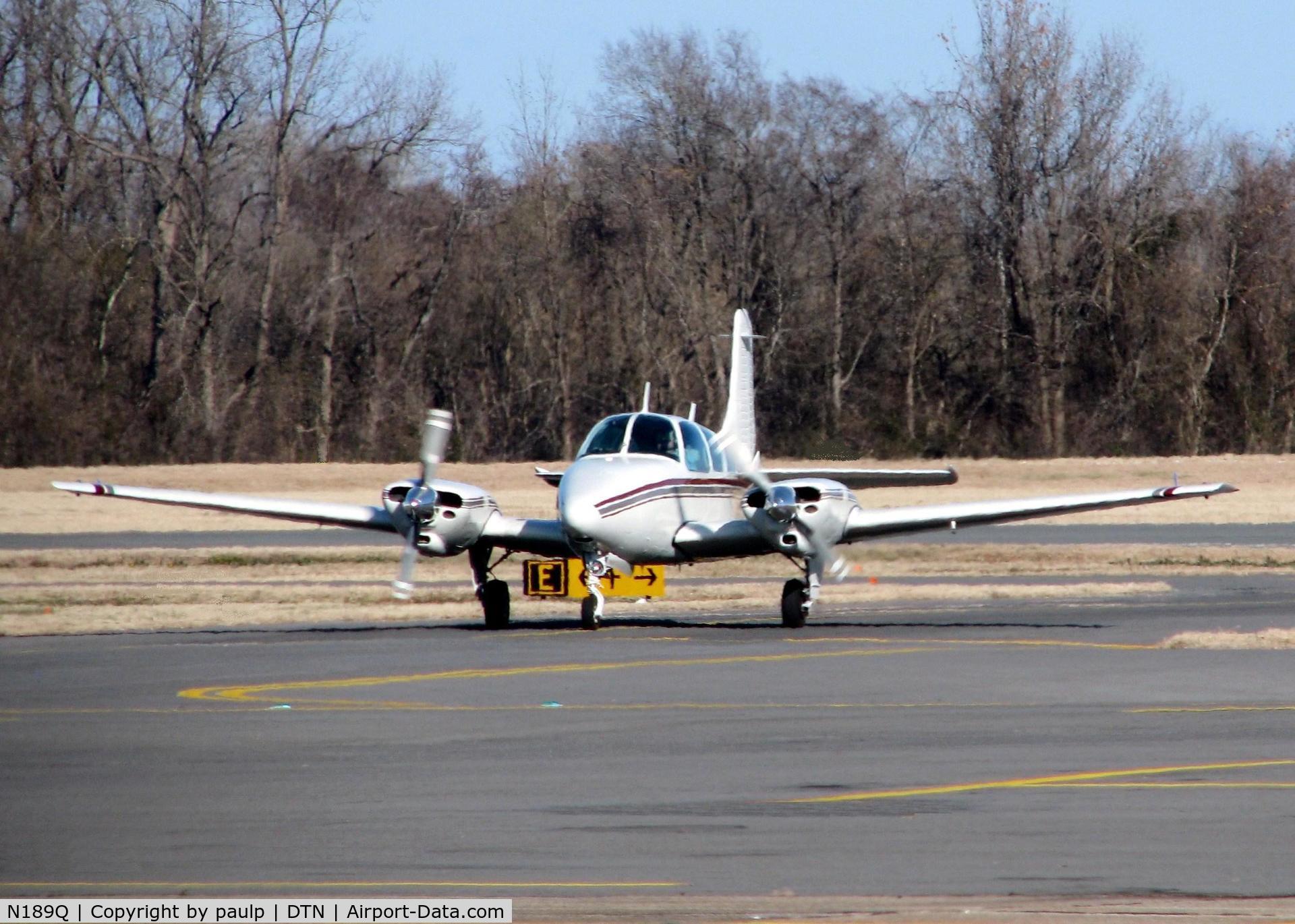 N189Q, 1965 Beech D95A Travel Air C/N TD-628, Taxiing in after landing at Downtown Shreveport.