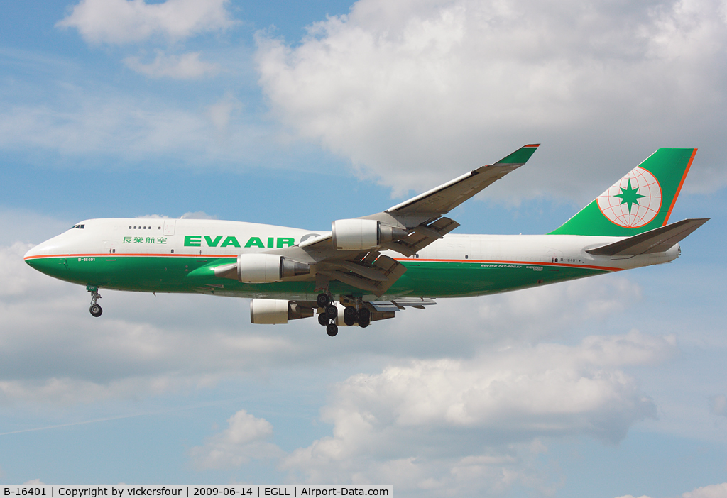 B-16401, 1992 Boeing 747-45EBD(SF) C/N 27062, Eva Air