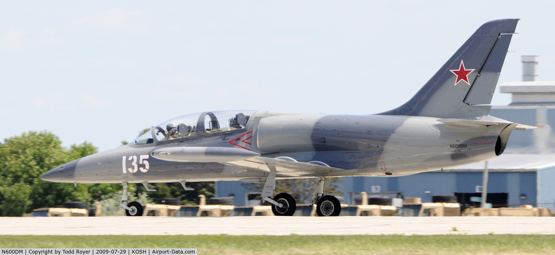 N600DM, 1984 Aero L-39 Albatros C/N 432935, EAA AIRVENTURE 2009