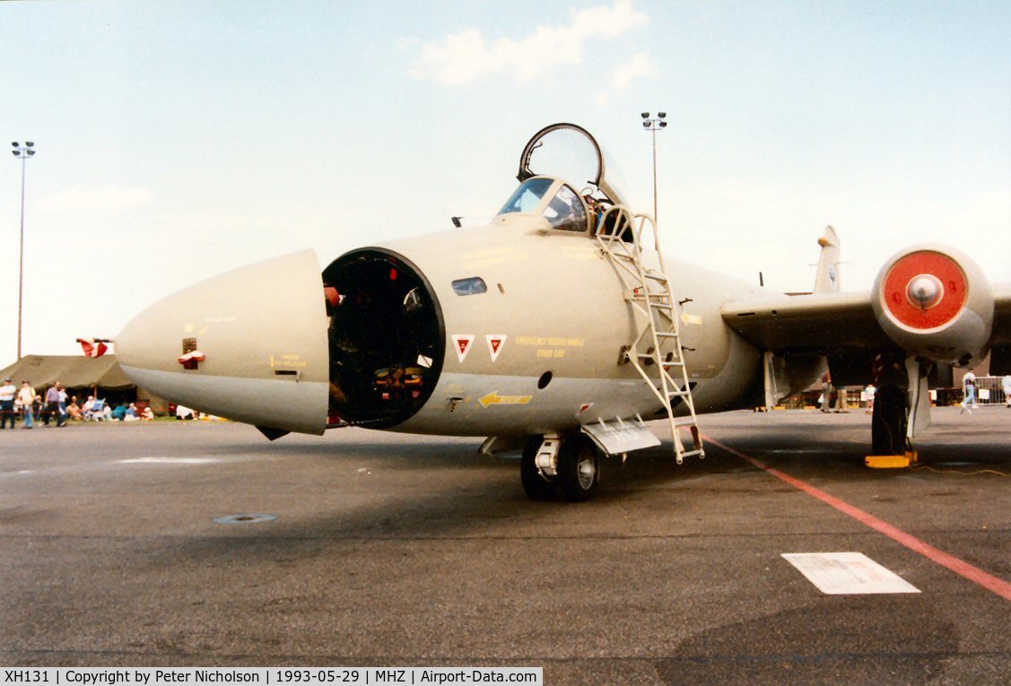 XH131, English Electric Canberra PR.9 C/N SH1721, Canberra PR.9 of 39 Squadron based at RAF Marham on display at the 1993 Mildenhall Air Fete.